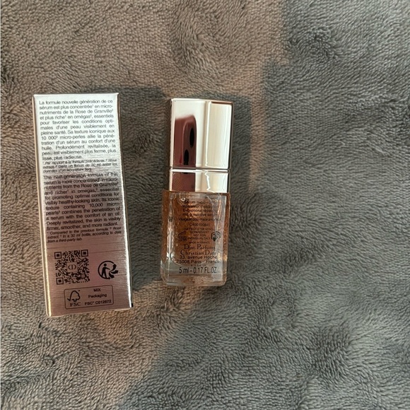 Dior Prestige La Micro-Huile de Rose Advanced Serum - Silver - Picture 2 of 2